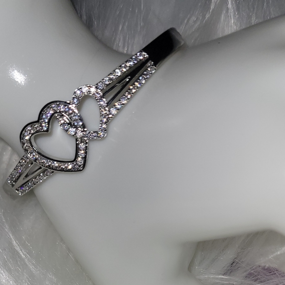 beautiful heart rhinestone bracelet - Picture 3 of 3